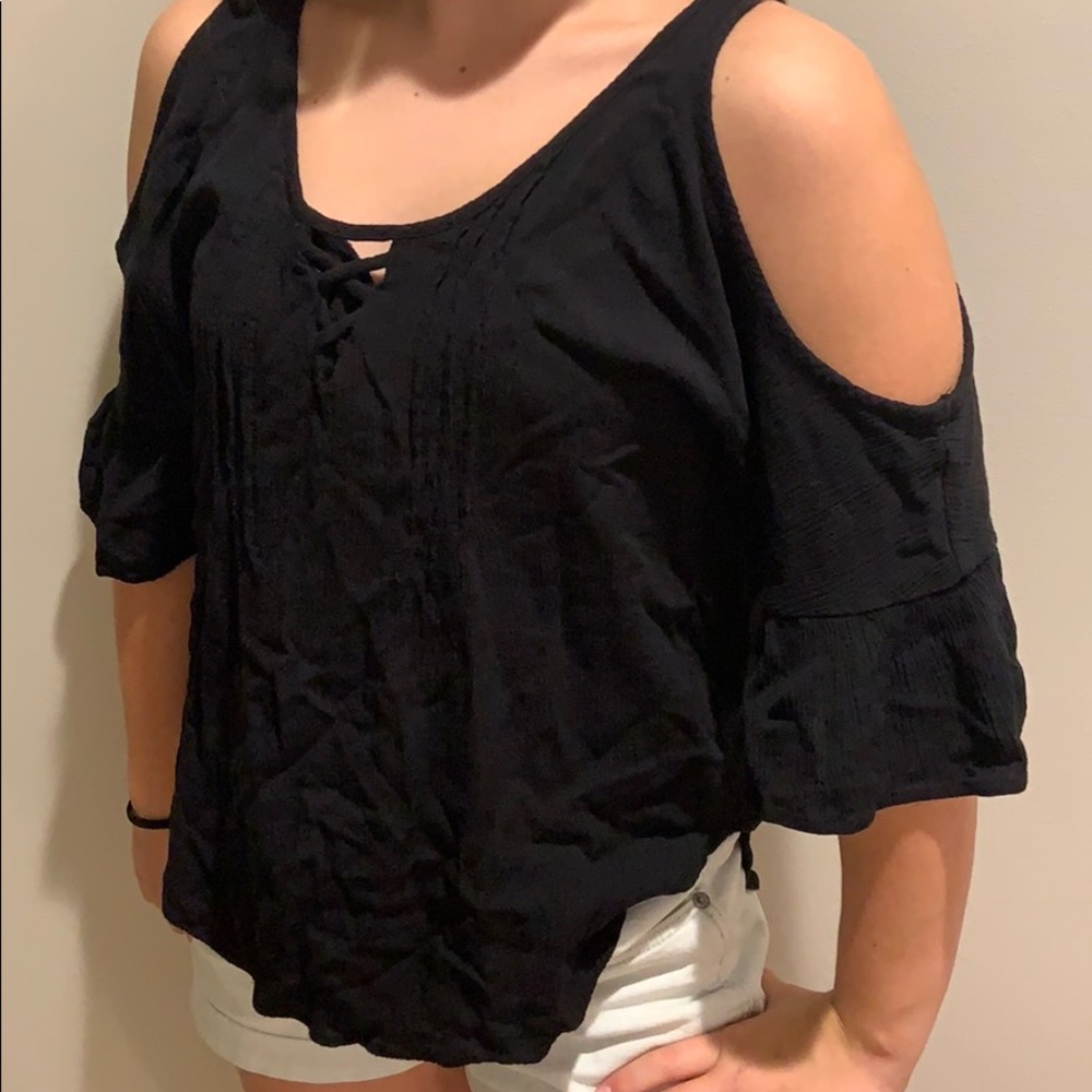Black cold shoulder blouse!